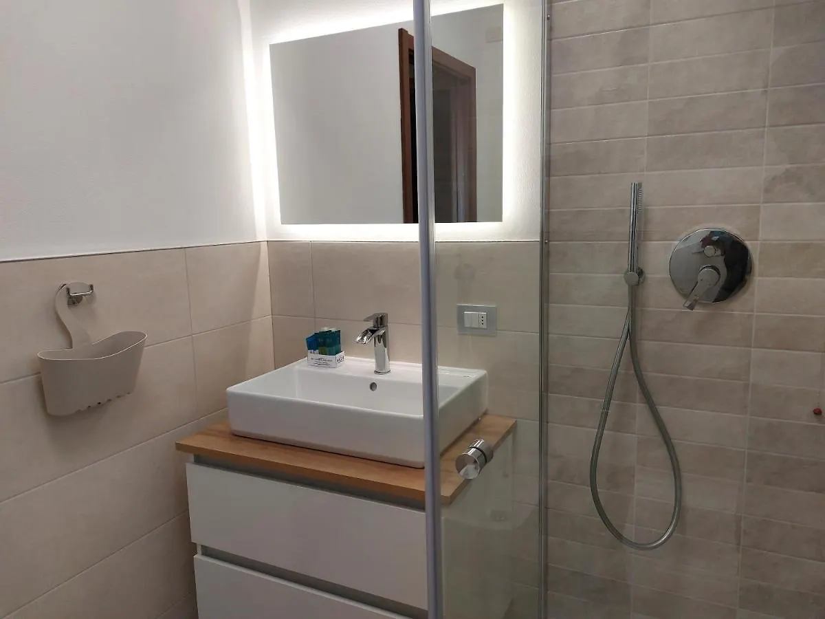 My Sirmione Beach Apartment Superior