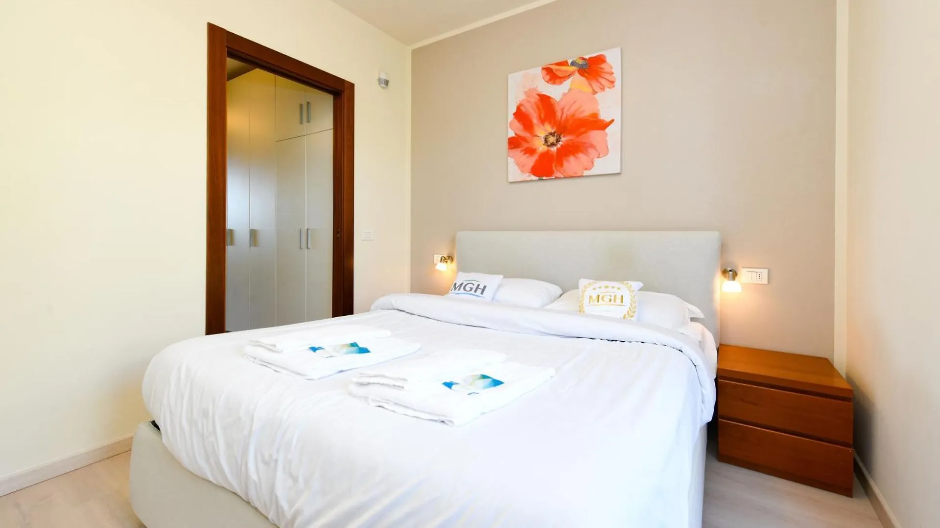 My Sirmione Beach Apartment Superior