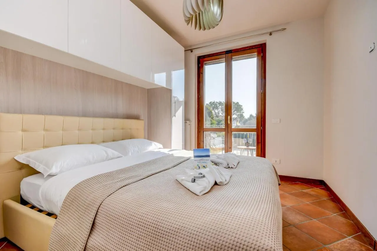 My Sirmione Beach Apartment Superior