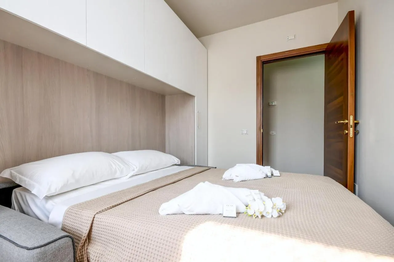 My Sirmione Beach Apartment Superior Italy