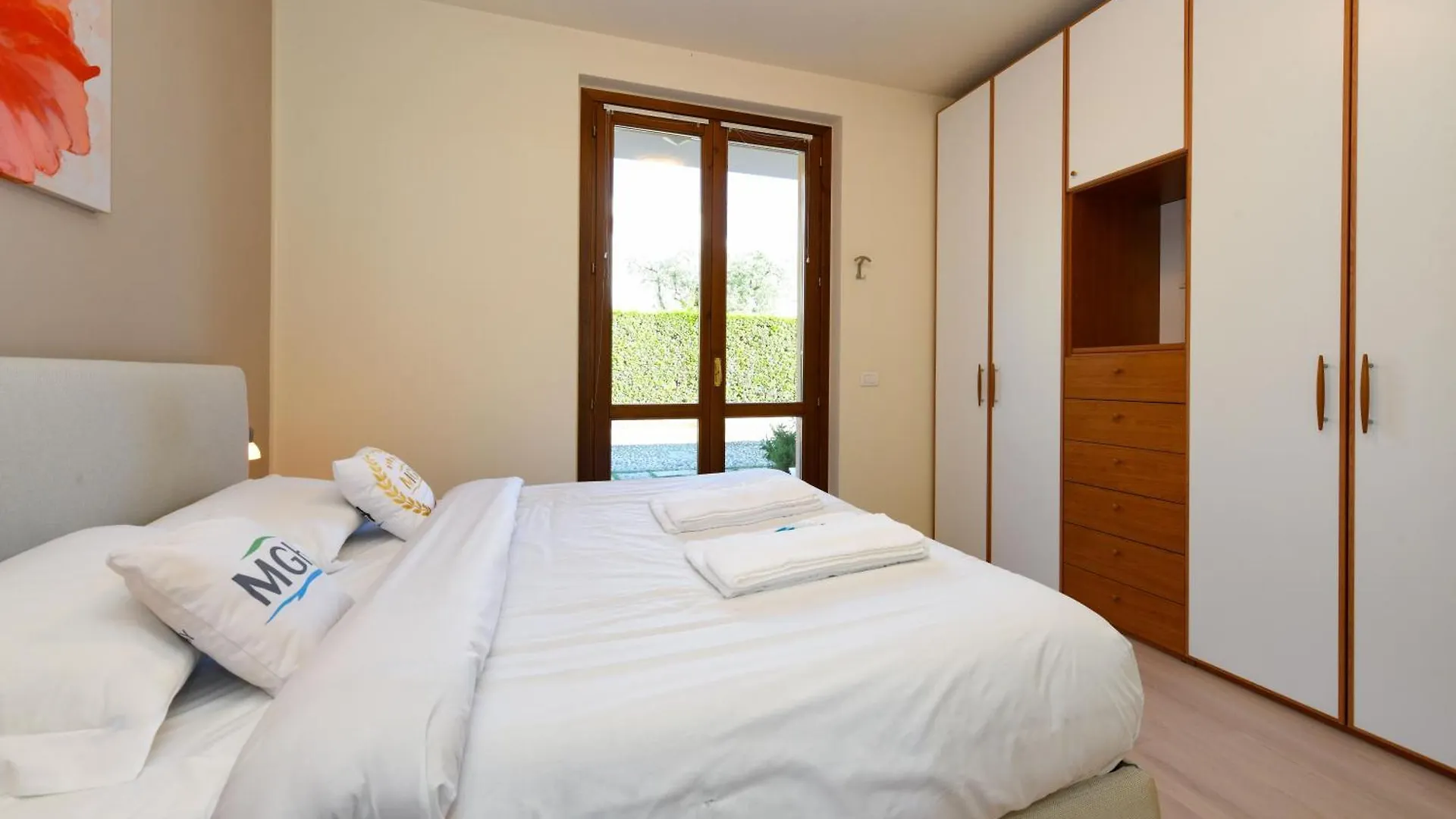 My Sirmione Beach Apartment Superior イタリア
