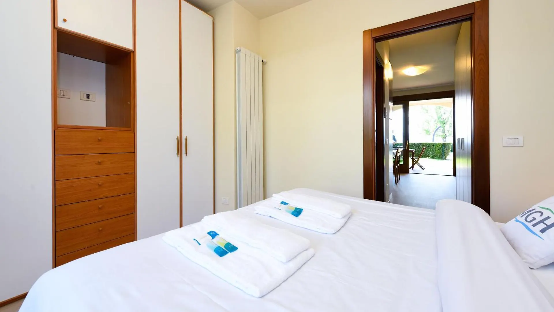 My Sirmione Beach Apartment Superior 0*,  イタリア